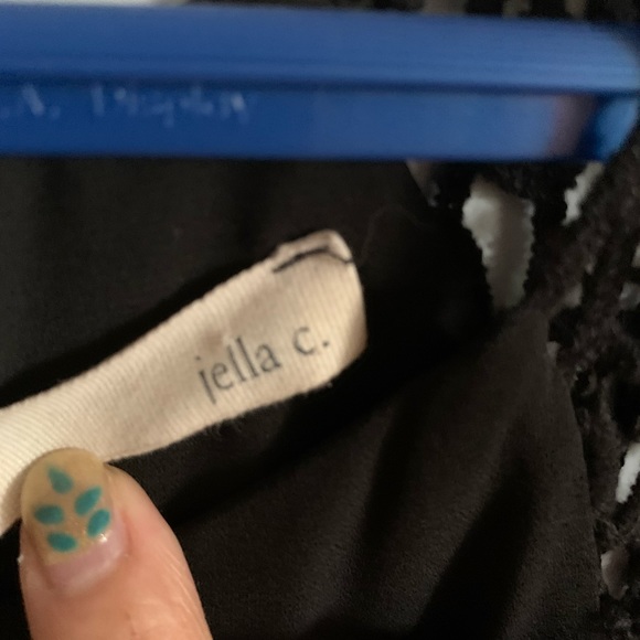 Honey Black Shift Dress - Picture 4 of 4